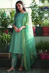 Blue Mul Chanderi Kurti Set With Organza Ombre Dupatta