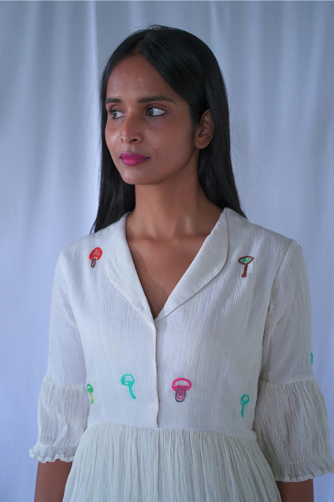 White Crushed Cotton Dress with Collar