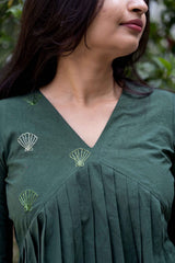 Bottle Green Khadi Calf Length Dress With 3/4 Sleeves